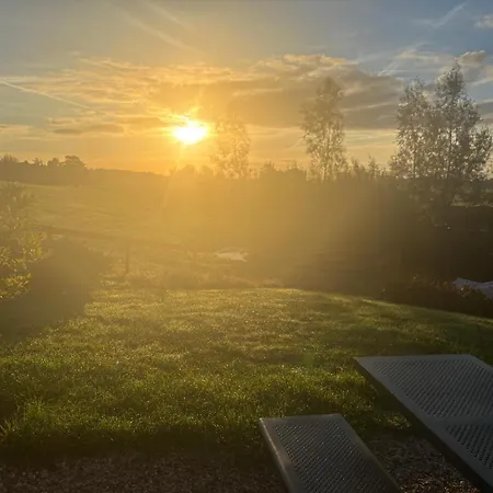 度假居 Hooiberghut Op Boerderij