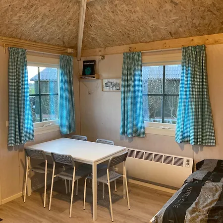 Hooiberghut Op Boerderij Tatil Evi